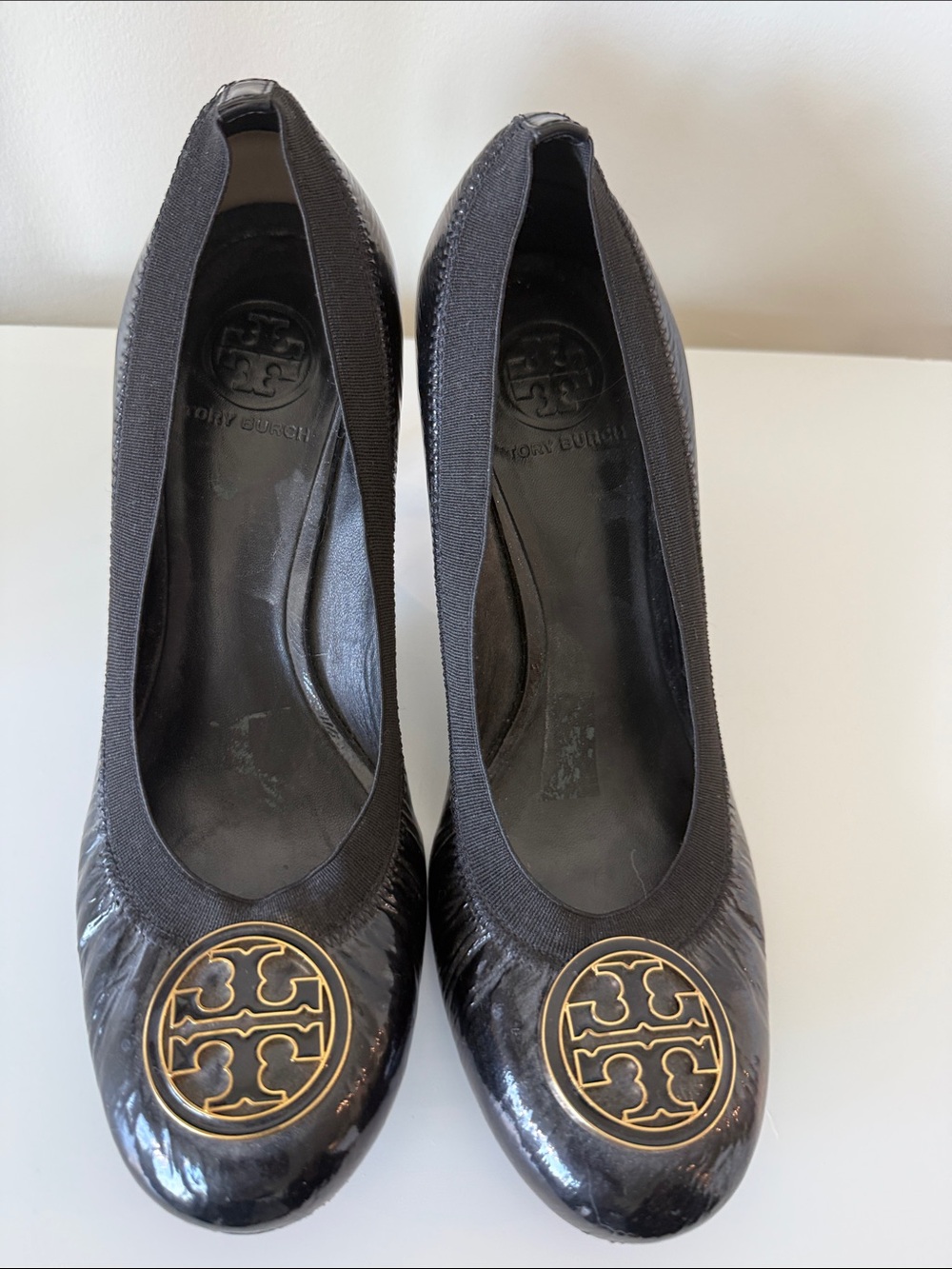Tory Burch Black Patent Logo Round-Toe Flats